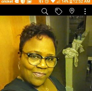 Meet your Posher, Annetta